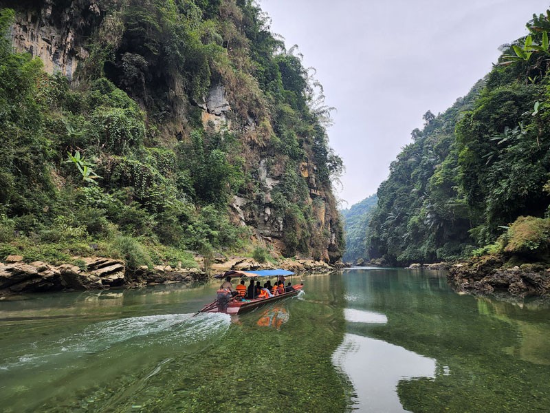 Tour Bắc Hà